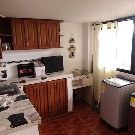 Apartamento Monaco Centrico Cuarto Piso Sin Ascensor Para Grupos De 9 Personas 230 Mil Y Para Grupos De Hasta 6 Personas 150 Mil Appartement Santa Rosa de Cabal Buitenkant foto